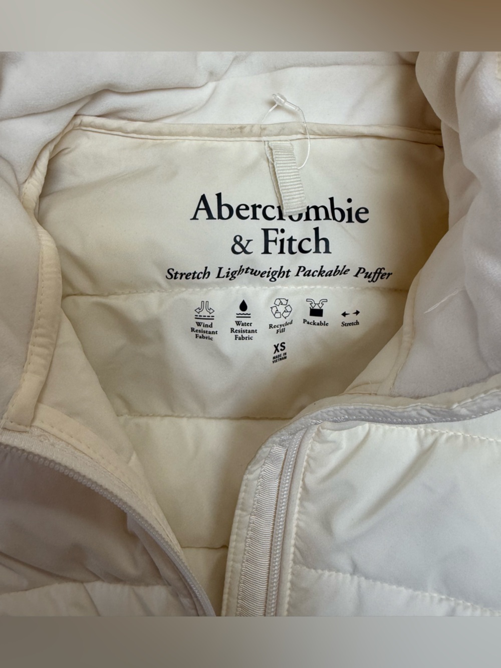 ☀️Abercrombie & Fitch Cream Lightweight Packable Puffer Jacket - Picture 2 of 3